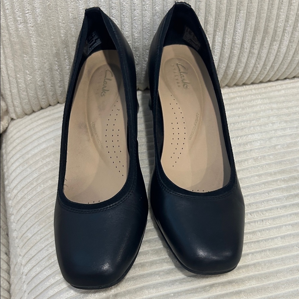 Classic  Clark’s Anelise Nora Black Women's Pumps office